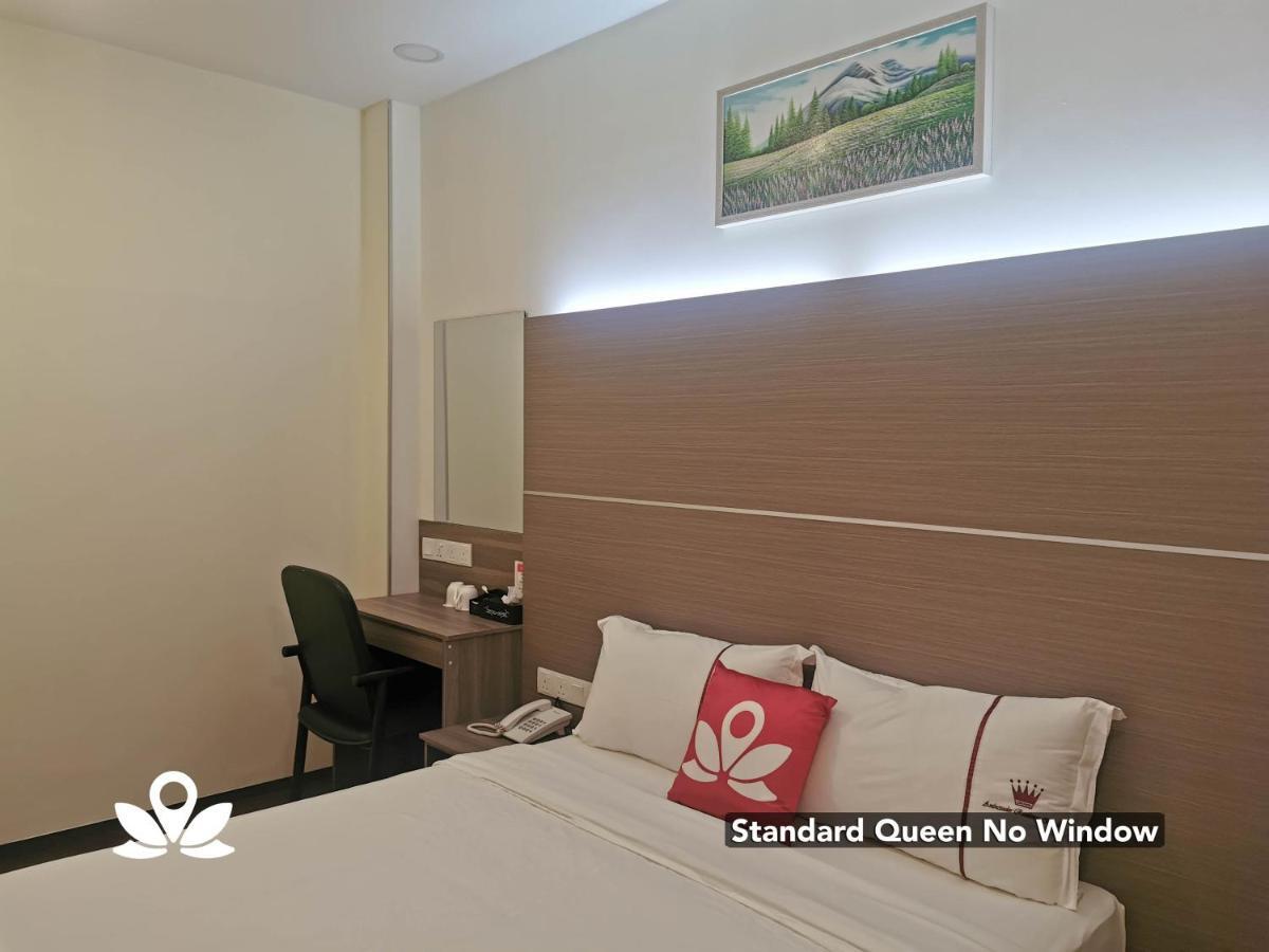 Zen Rooms Ambassador Residence Bintulu Exterior photo
