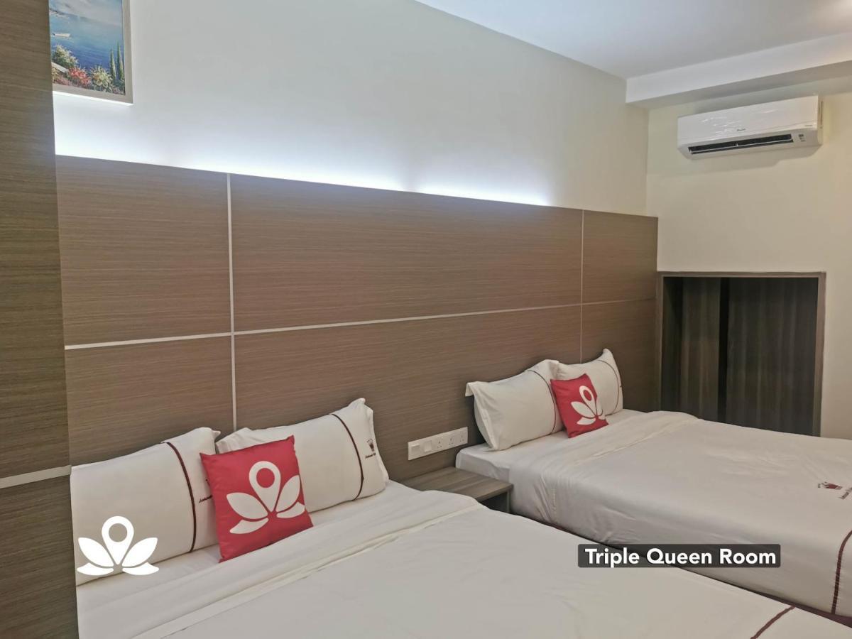 Zen Rooms Ambassador Residence Bintulu Exterior photo